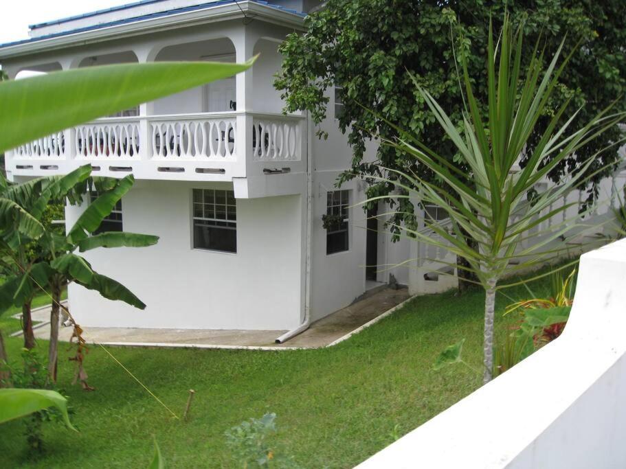 Selen'S Apartment In Ti Rocher Micoud Saint Lucia Exterior photo